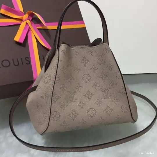 Rep ladies LOUIS VUITTON HINA PM 0501